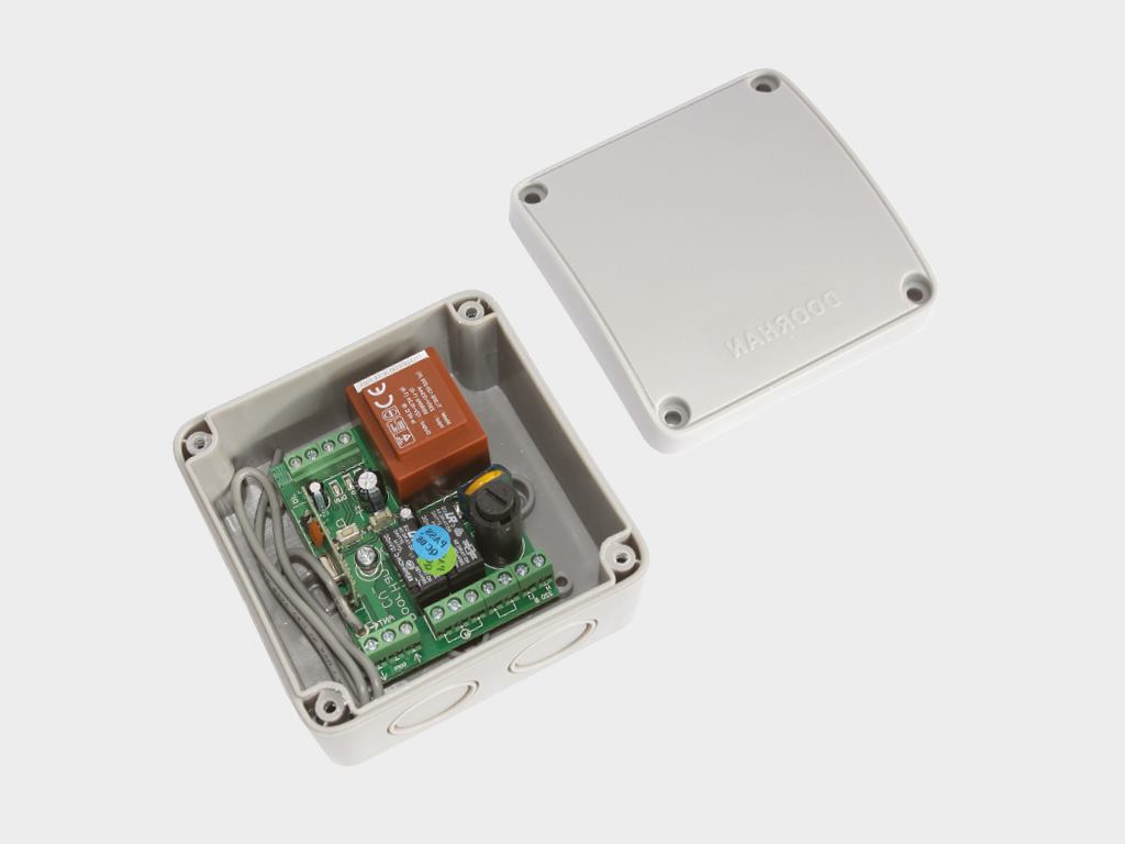 Ворота рулонные стальные с навальным приводом 15 Ворота рулонные стальные с навальным приводом 15