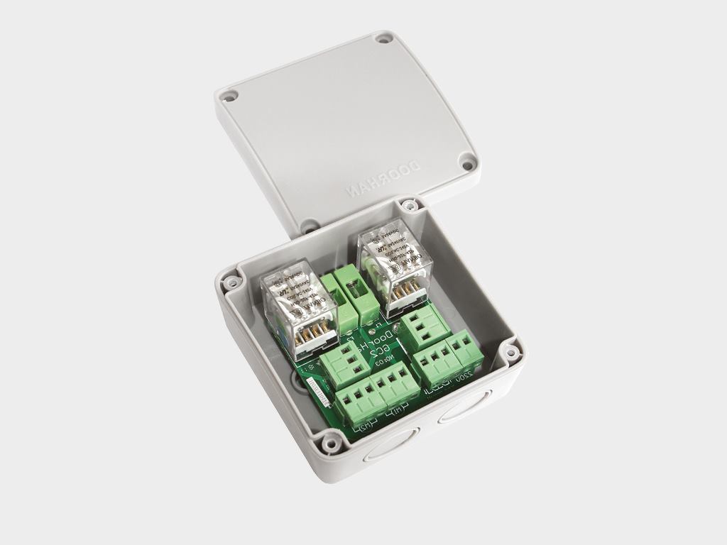 Ворота рулонные стальные с навальным приводом 18 Ворота рулонные стальные с навальным приводом 18