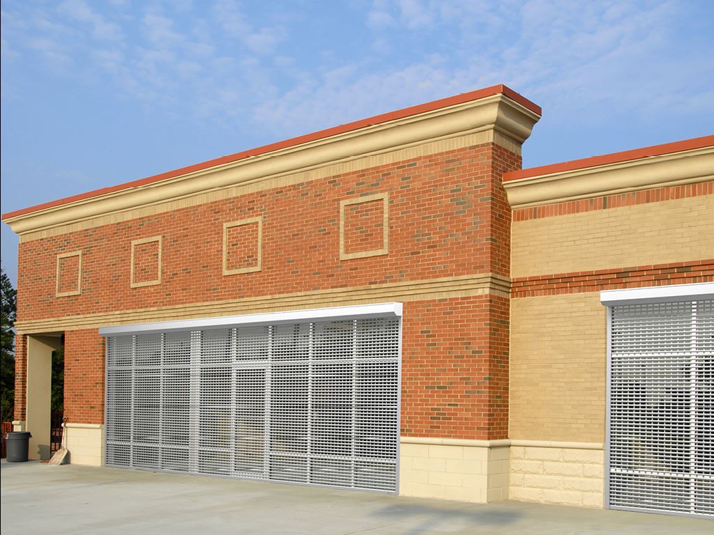 Ворота рулонные (Рольворота) из одностороннего экструдированного роллетного профиля RHE84GM 4 Ворота рулонные (Рольворота) из одностороннего экструдированного роллетного профиля RHE84GM 4