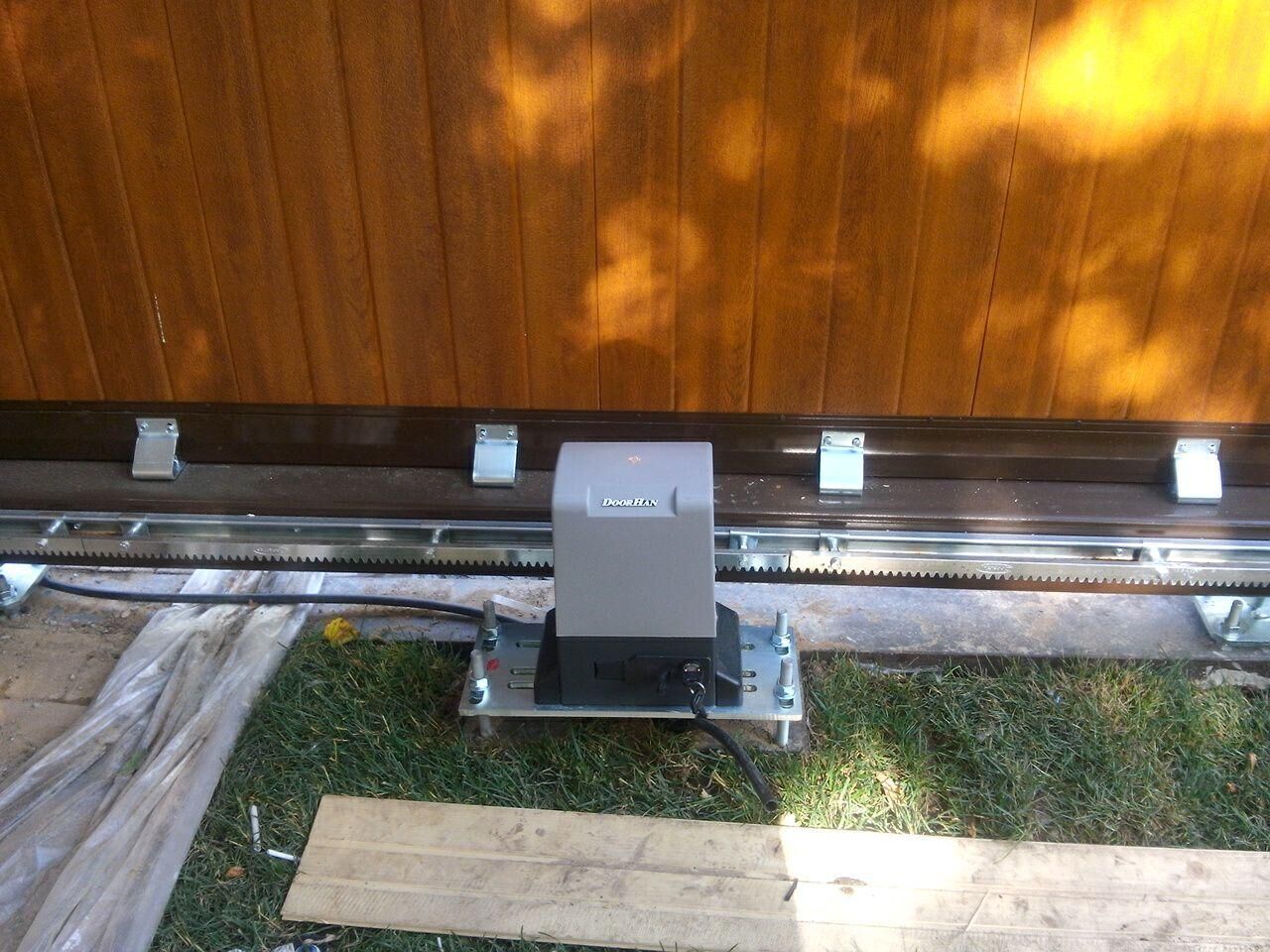 Откатные ворота из сендвич-панелей 27